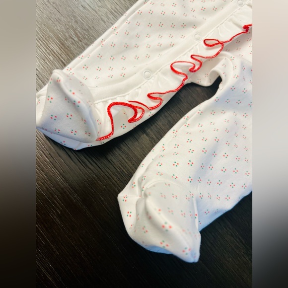 NWT Hug Me First Ruffled Footed Onesie - Picture 7 of 7